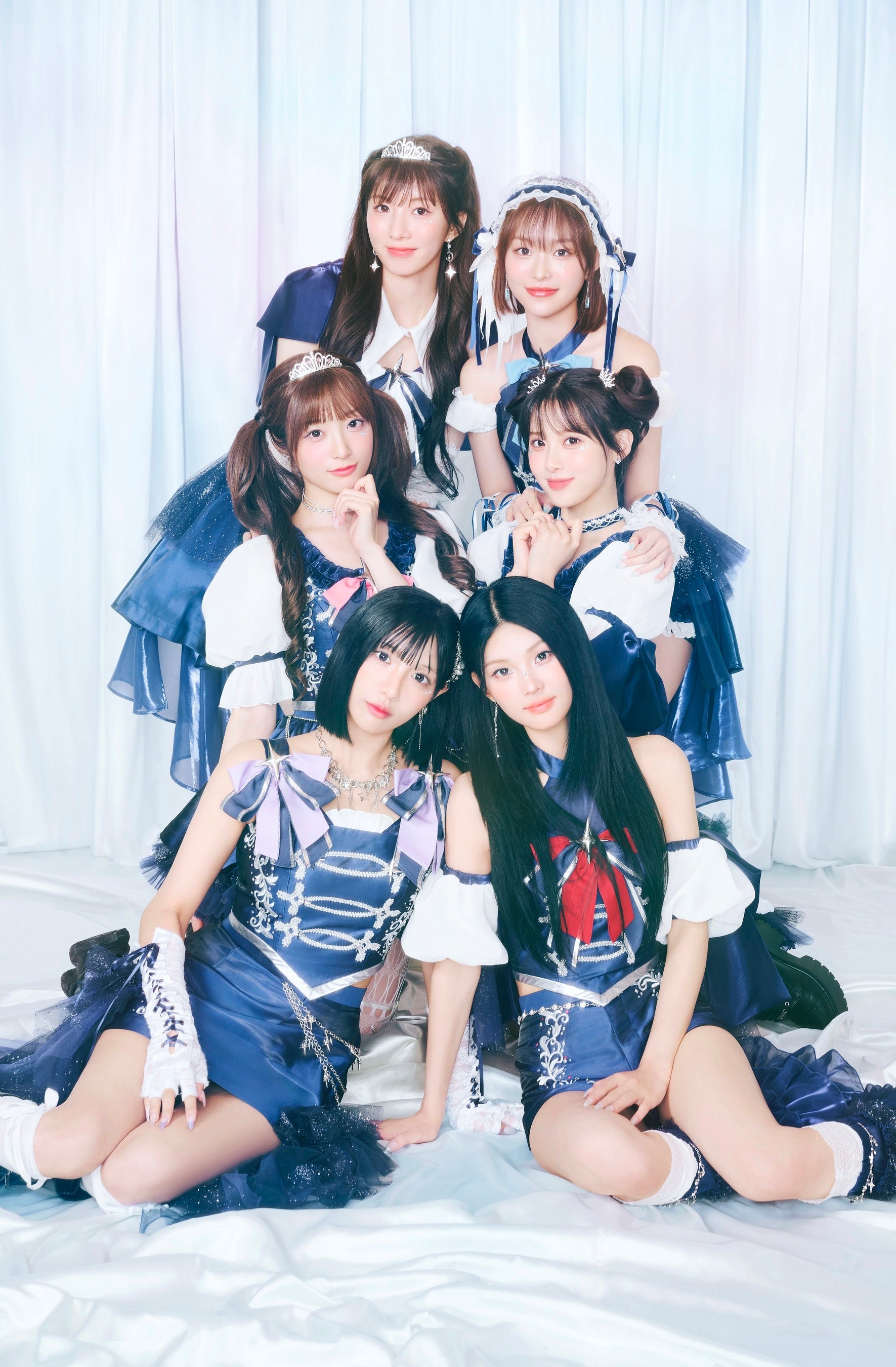 CUBE ENTERTAINMENT JAPANが正式配布したLIGHTSUMの活動写真。公演当日の実景や特典会の写真ではありません